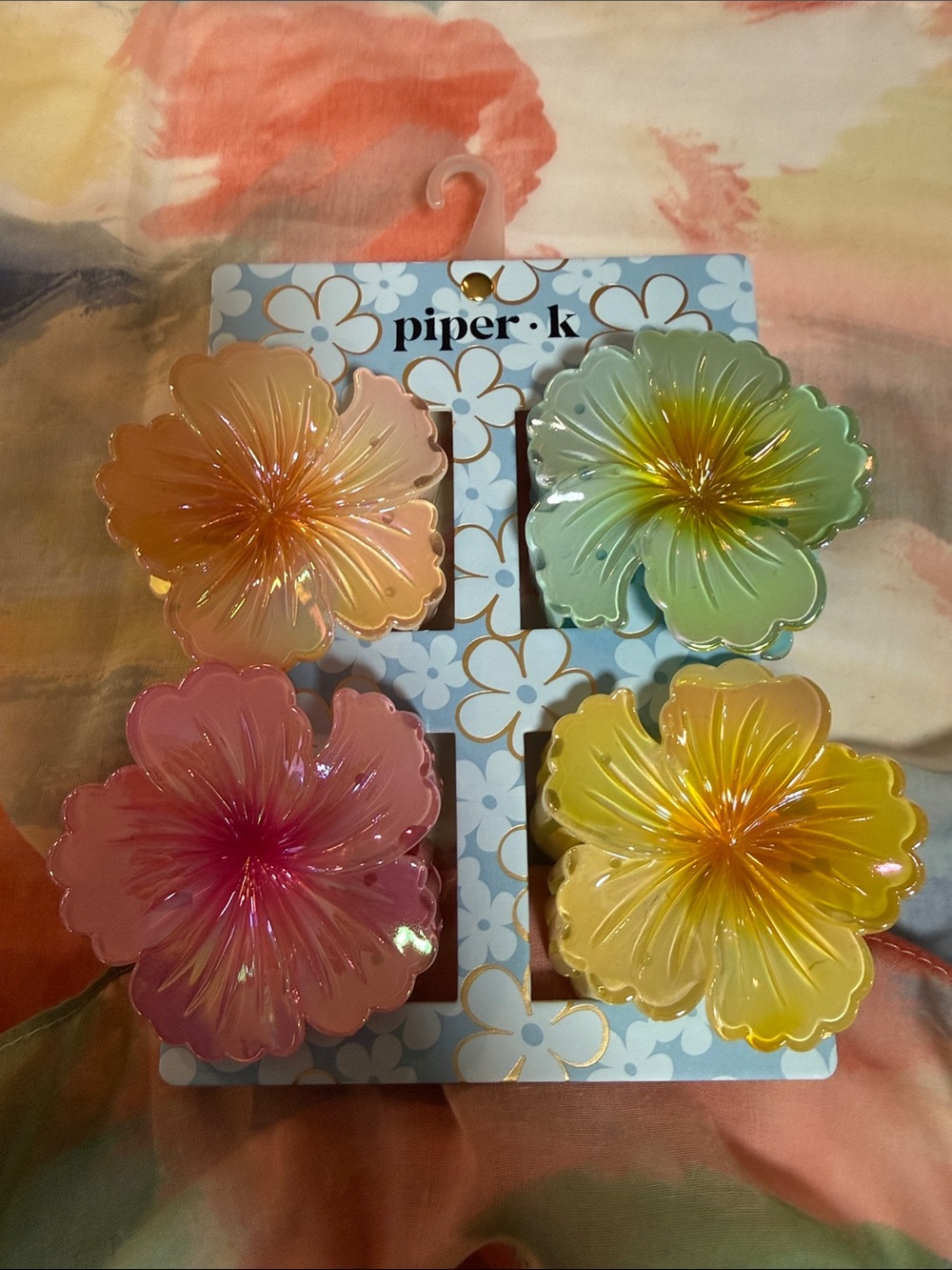 piper•k Flower Hair Clips - Set of 4 in Pink, Green, Yellow, Peach